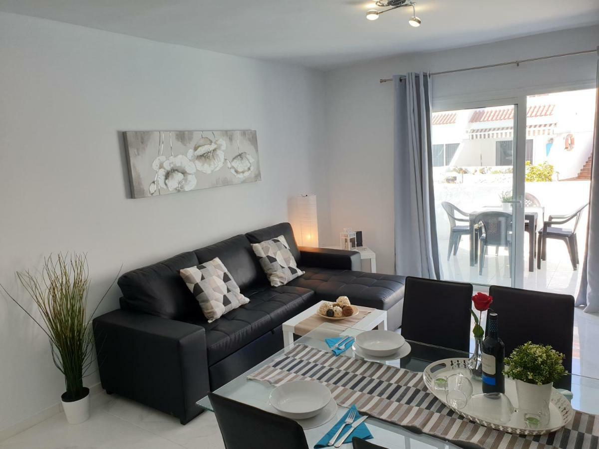Casa Las Flores With Heated Pool, Only 490 Meters To The Beach, Balcony, Wifi 阿罗纳 外观 照片